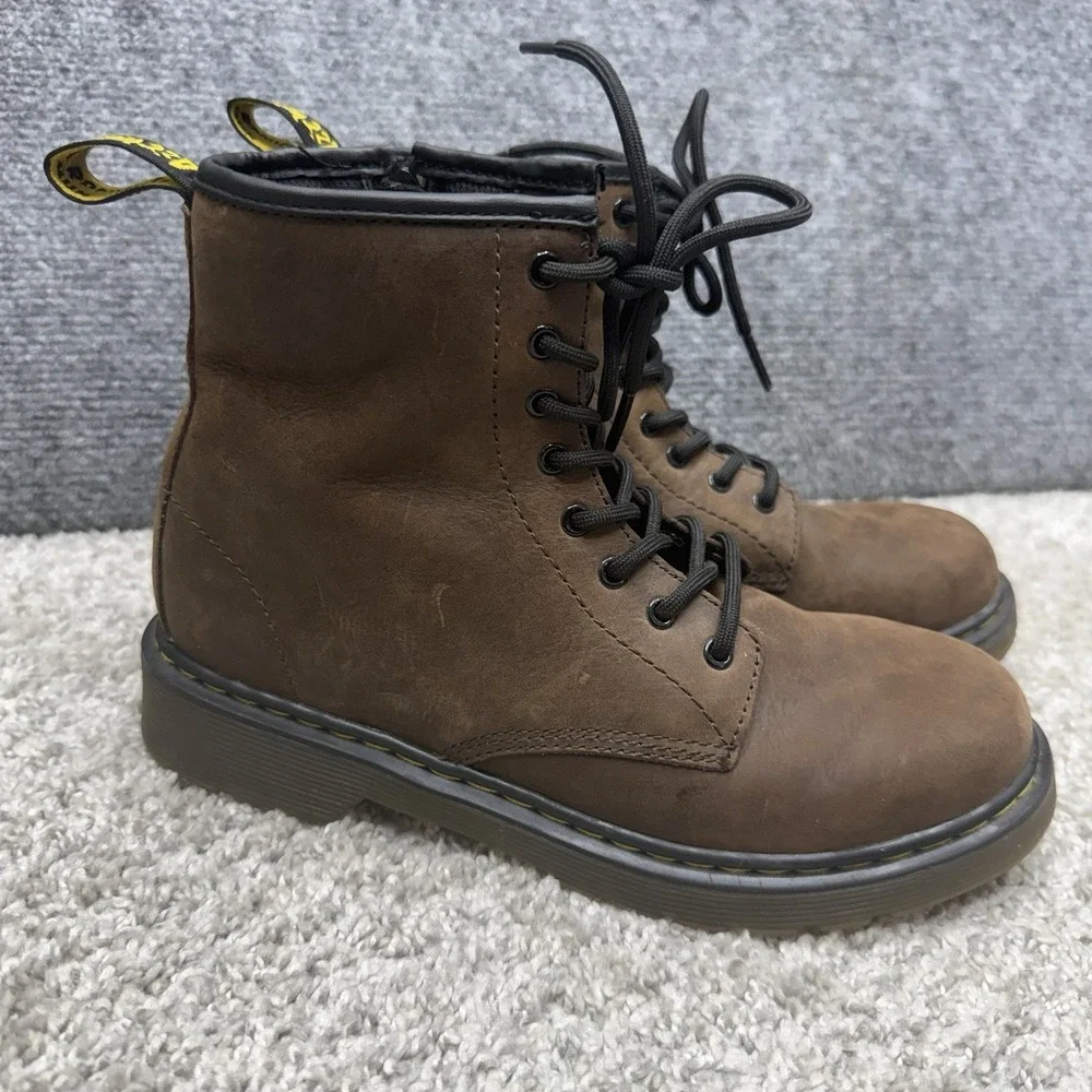 DR Marten Air Wair Delaney AW004 boots shoes size men 4 / women's 5 / Unisex
